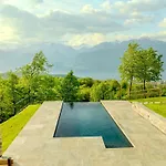 Perlino Villa