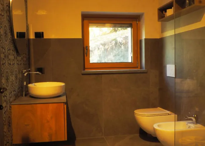 Perlino Βίλα Colico